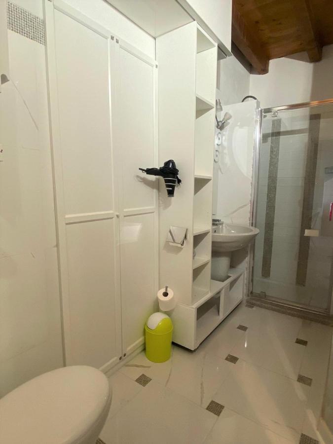 Luxury Apartments - Le Fate - Residence With Pool Manerba del Garda Luaran gambar