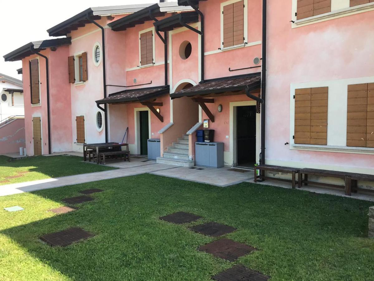 Luxury Apartments - Le Fate - Residence With Pool Manerba del Garda Luaran gambar