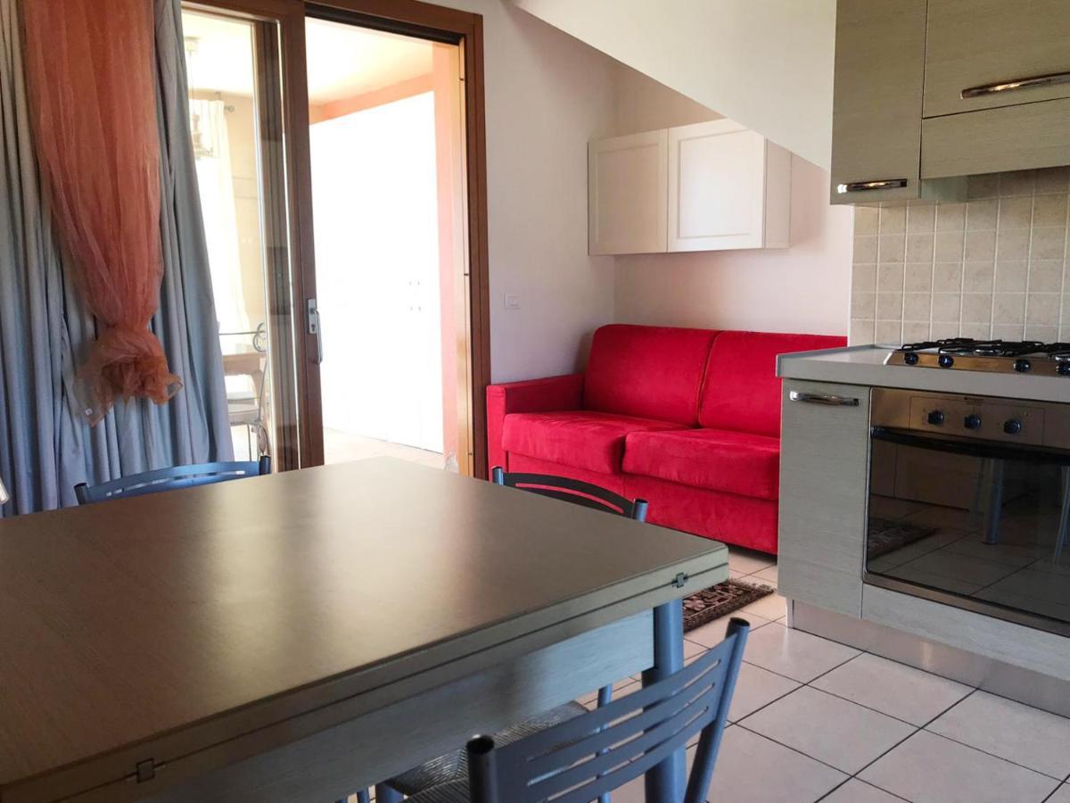 Luxury Apartments - Le Fate - Residence With Pool Manerba del Garda Luaran gambar