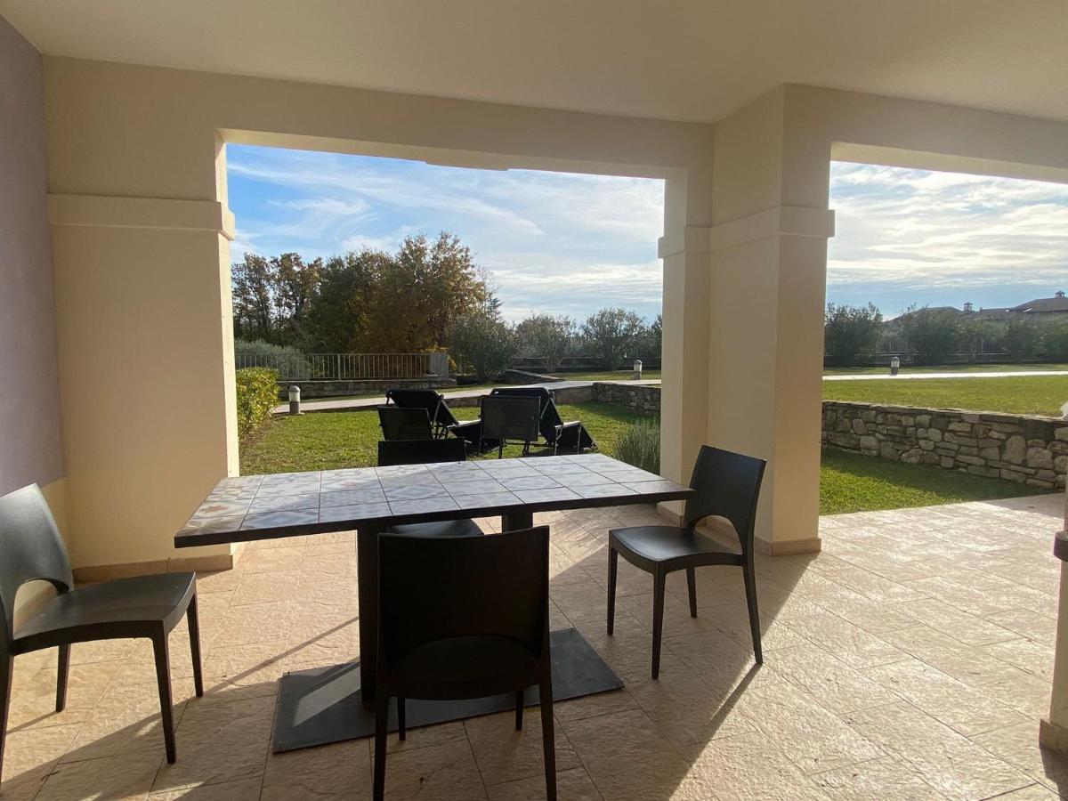 Luxury Apartments - Le Fate - Residence With Pool Manerba del Garda Luaran gambar