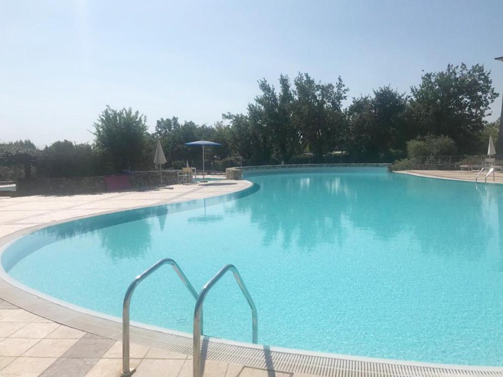 Luxury Apartments - Le Fate - Residence With Pool Manerba del Garda Luaran gambar