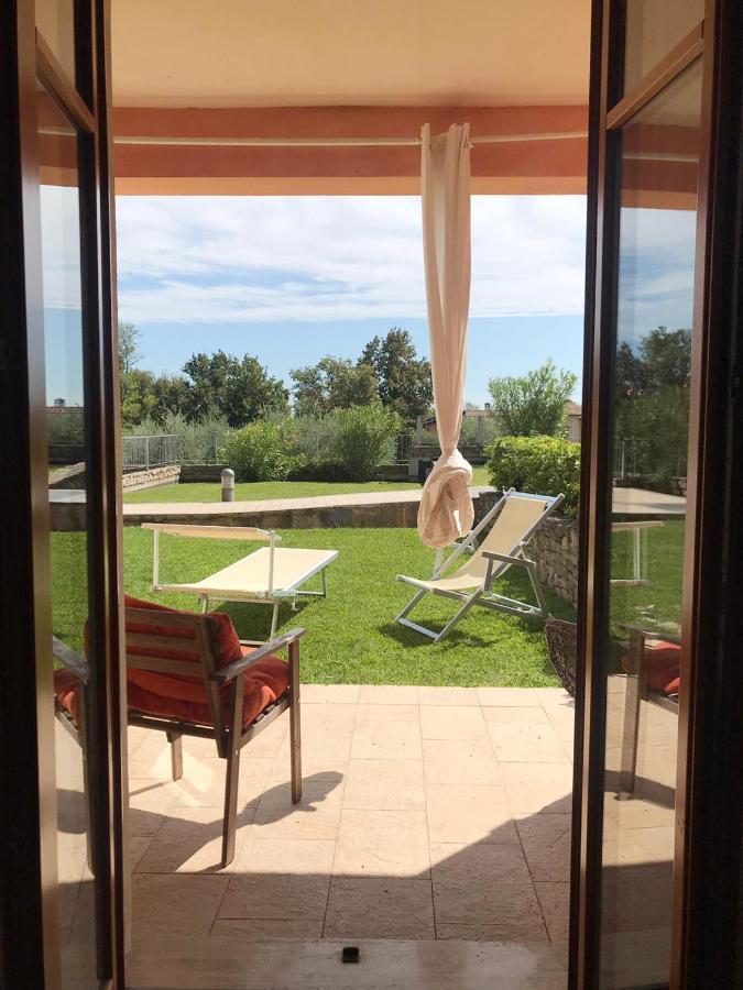 Luxury Apartments - Le Fate - Residence With Pool Manerba del Garda Luaran gambar