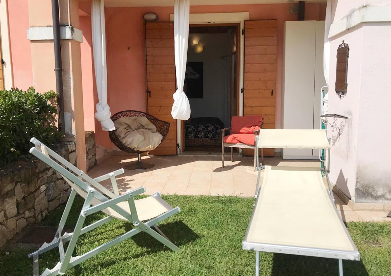 Luxury Apartments - Le Fate - Residence With Pool Manerba del Garda Luaran gambar