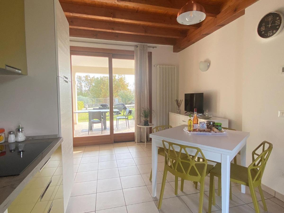 Luxury Apartments - Le Fate - Residence With Pool Manerba del Garda Luaran gambar