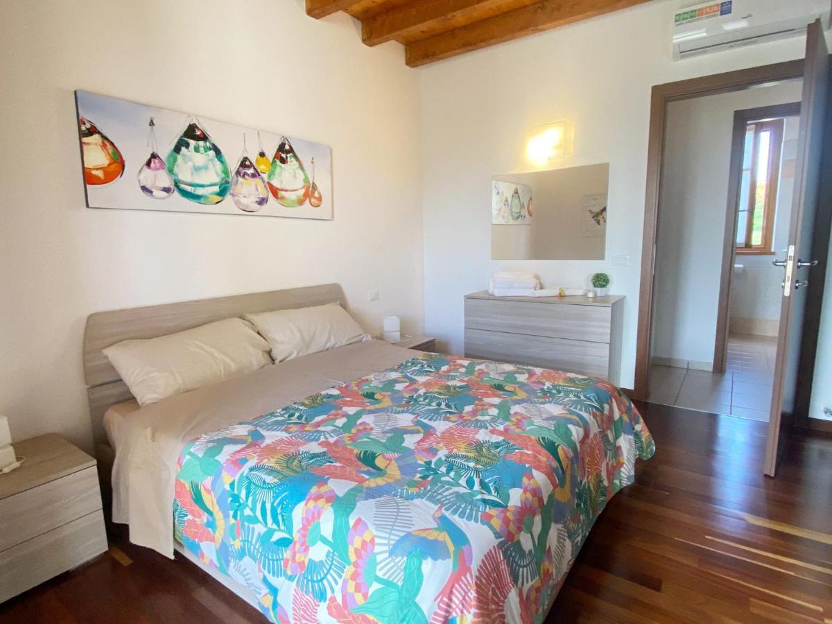 Luxury Apartments - Le Fate - Residence With Pool Manerba del Garda Luaran gambar