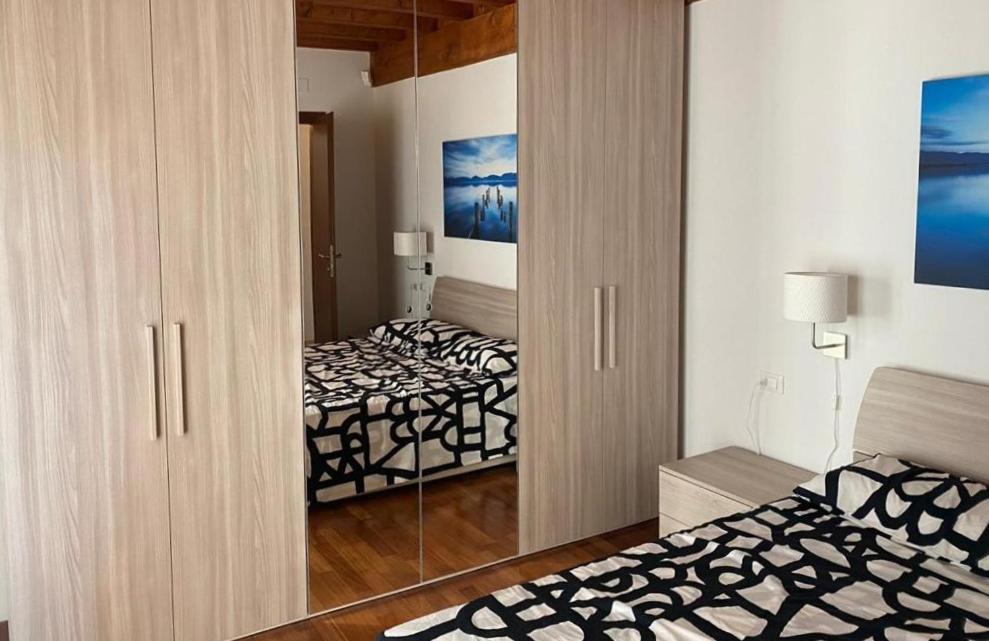 Luxury Apartments - Le Fate - Residence With Pool Manerba del Garda Luaran gambar