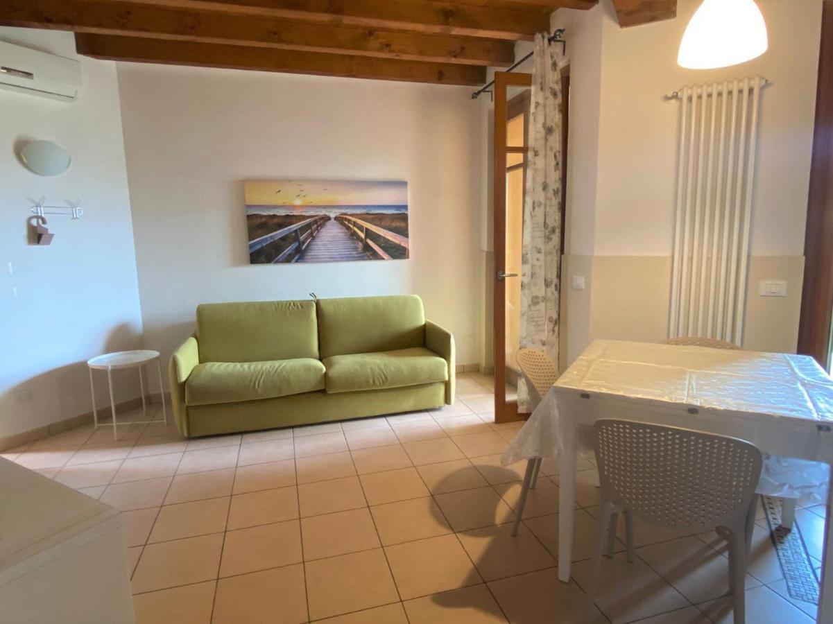 Luxury Apartments - Le Fate - Residence With Pool Manerba del Garda Luaran gambar