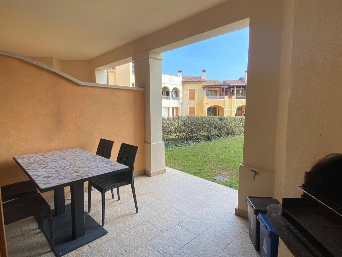 Luxury Apartments - Le Fate - Residence With Pool Manerba del Garda Luaran gambar